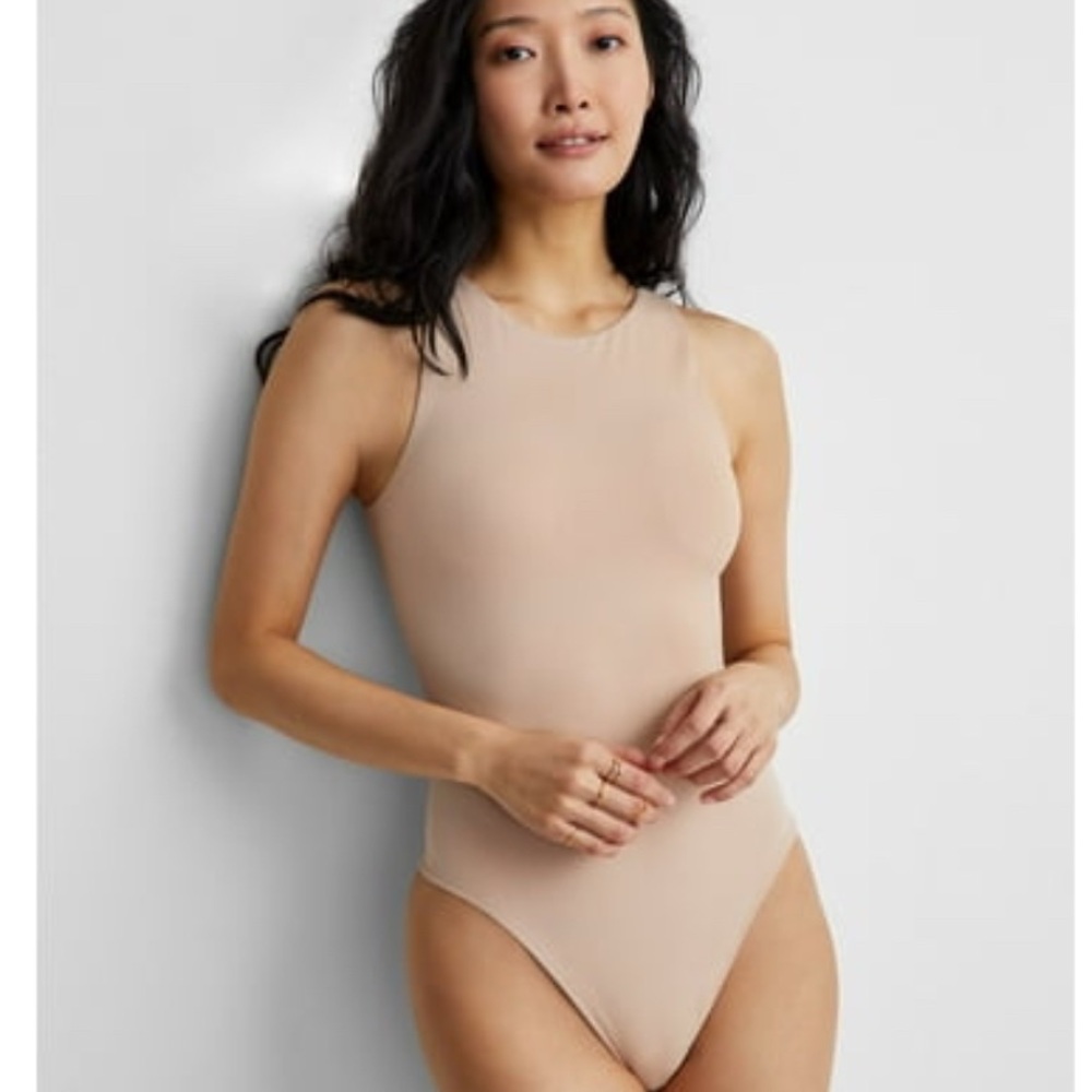 Tan Seamless Shapewear Bodysuit with High-Cut Leg